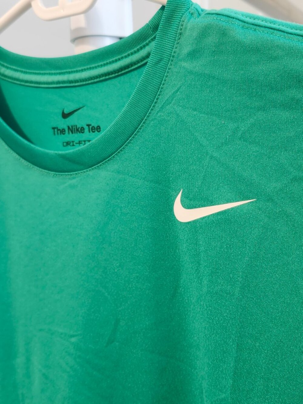 Nike Dri‑Fit Short Sleeve Tee – Women’s Small – Green – New Without Tags - Picture 3 of 6
